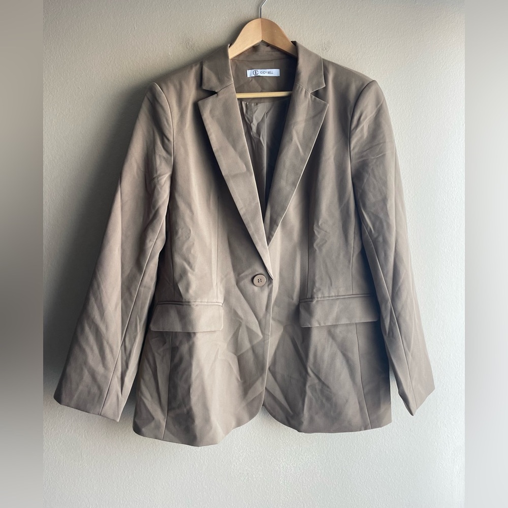 Cicy Bell Women Beige Tan Suit Jacket Size XL